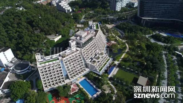 飞机机身改造的酒店(图1)